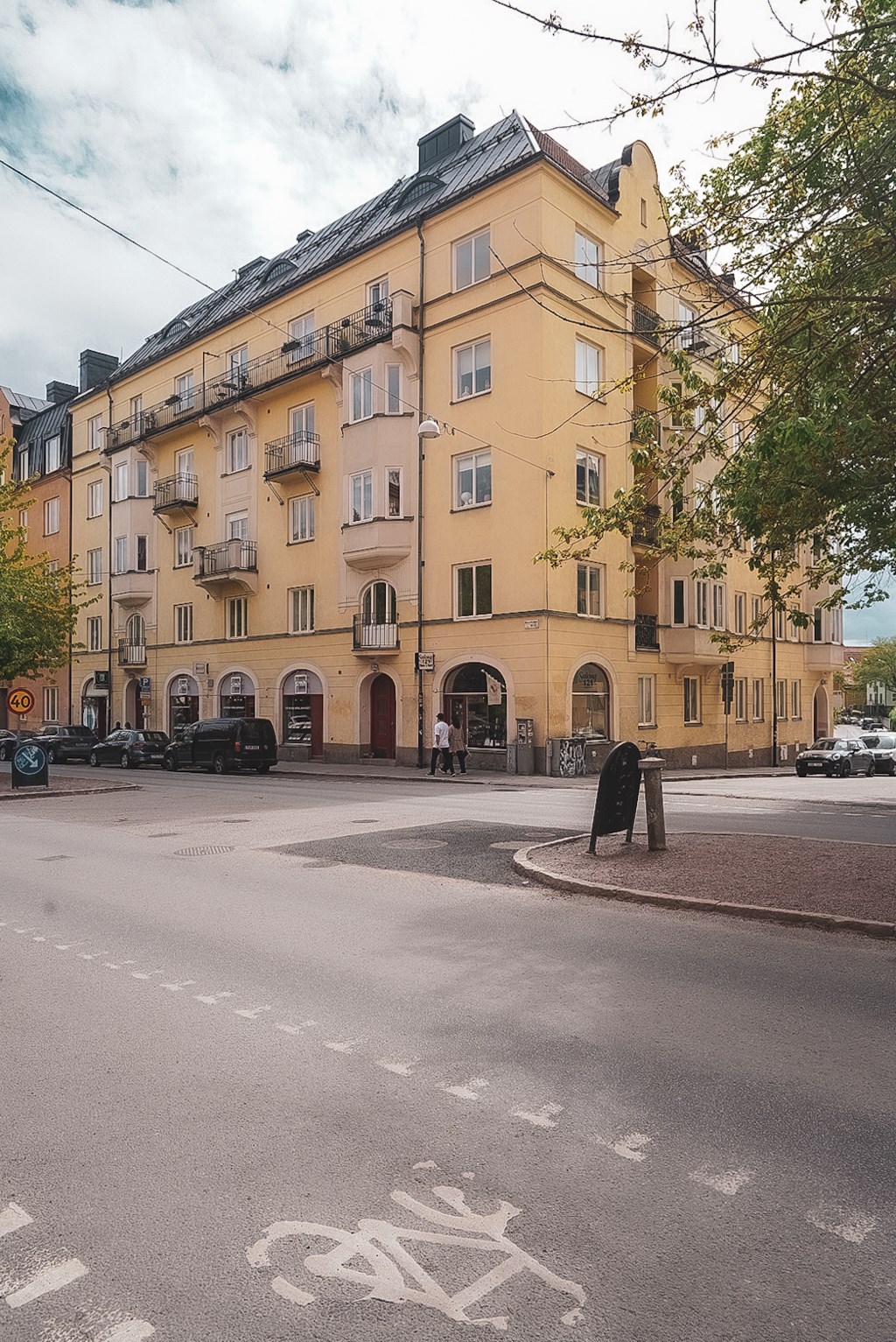 Råsundavägen 121A