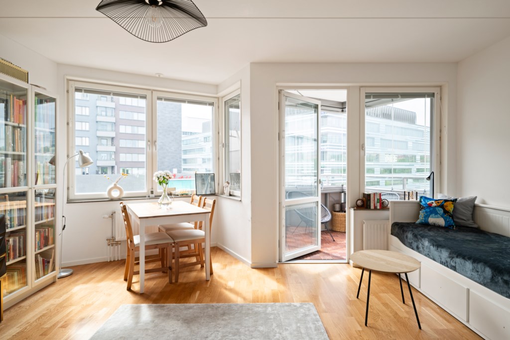 Evenemangsgatan 18